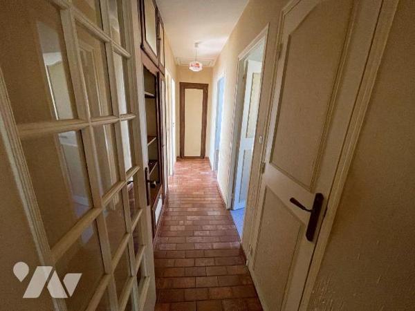 Maison à vendre à Nogent-le-Rotrou (28400) en Eure-et-Loir (28) - Plateau St-Jean

Pavillon m...