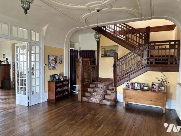 MAISON DE CARACTERE - ROUXMESNIL-BOUTEILLES