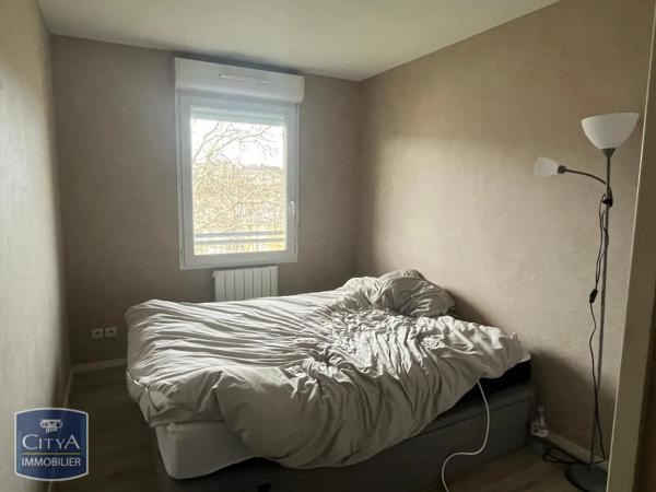 Appartement à louer 3 pièces 63.22m² Tulle (19000)