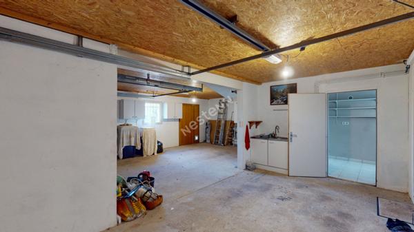 Très belle maison 4 chambres habitables de plain-pied proche du bourg de Mervans !