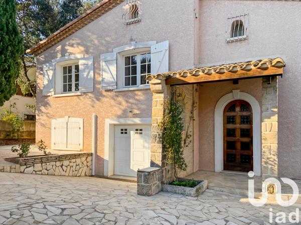 Location maison 8 pièces 145 m² Saint-Gély-du-Fesc