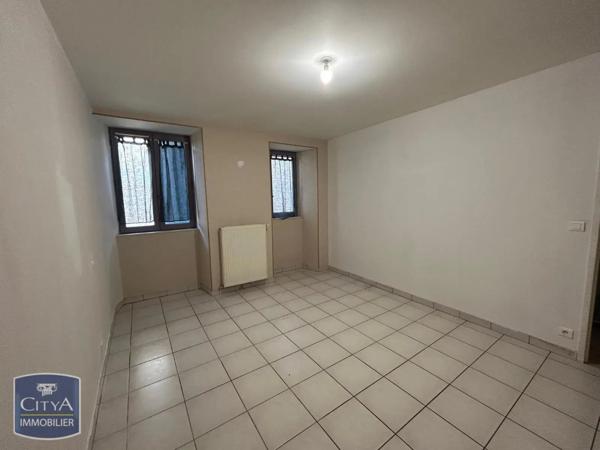 Appartement à louer 3 pièces 73.07m² Lisle (24350)