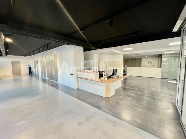 Bureaux et commerces en location vente à Lille avec terrasse accessible