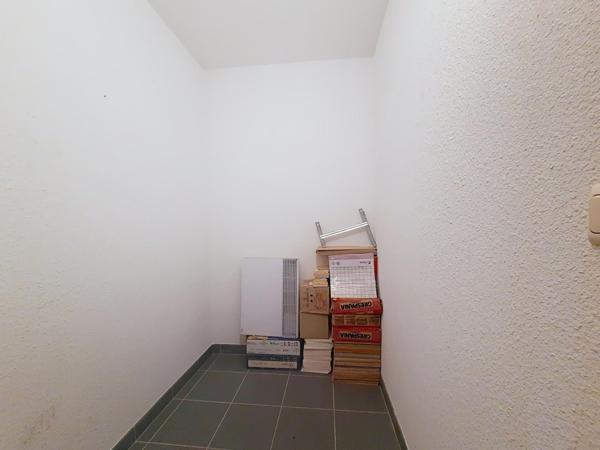 Appartement T4 avec terrasse, garage et parking