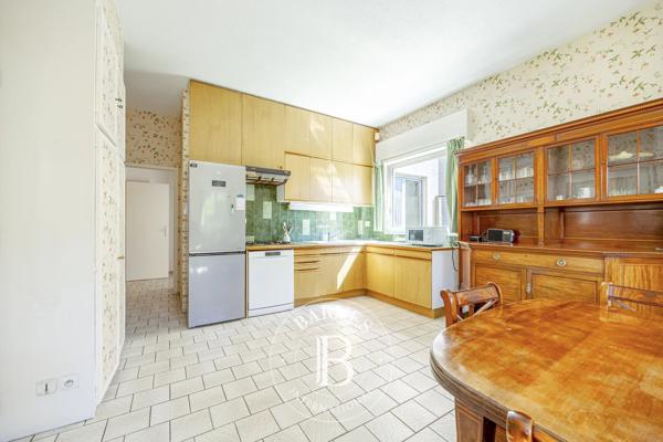 Saint-Cloud, Appartement 3 Chambres -  140 m² à vendre