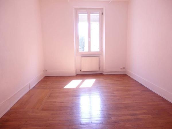 Appartement 2 pièces                                        - 38000 Grenoble Réf : 5495
