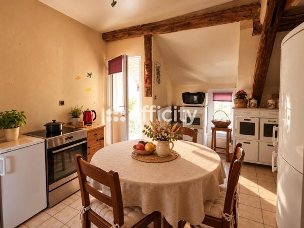 Appartement
         2 pièces
        - 44 m² 118 000 € *