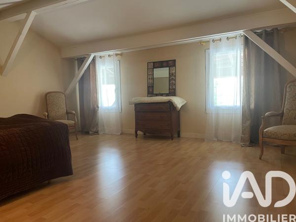 Maison à vendre 9 pièces 222 m² Lamothe-Montravel