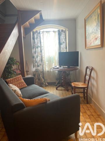 Maison à vendre 9 pièces 222 m² Lamothe-Montravel