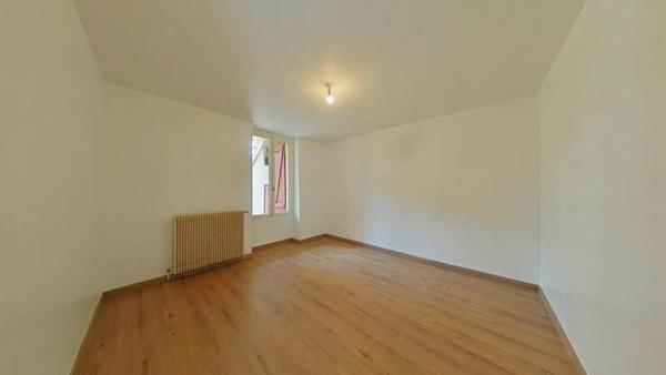 Appartement 3 pièces                                        - 42800 Rive-de-Gier Réf : 11772