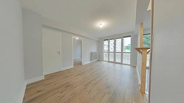 Appartement 2 pièces                                        - 42100 Saint-Étienne Réf : 12564