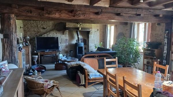 Longère Menetou Couture 5 pièce(s) 123 m2