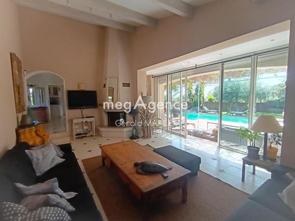 Maison à GRIMAUD, 83310 - 7 pièces 170m²