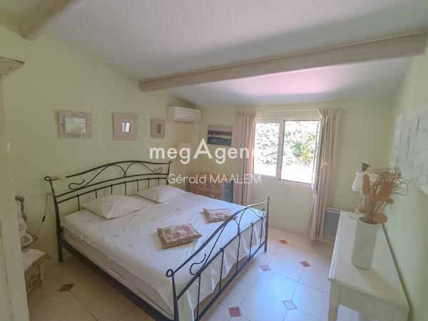 Maison à GRIMAUD, 83310 - 7 pièces 170m²