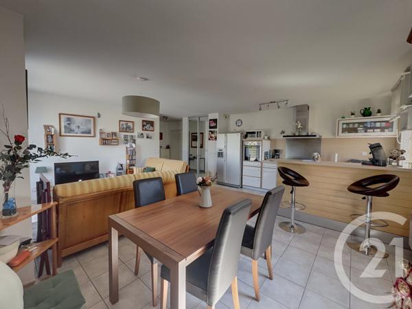 Appartement F3 à vendre  3 pièces - 66,54 m2 MARSEILLE - 13013