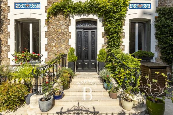 Paris 16ème, Maison 6 Chambres -  320 m² à vendre