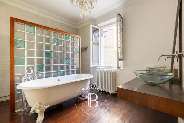 Paris 16ème, Maison 6 Chambres -  320 m² à vendre
