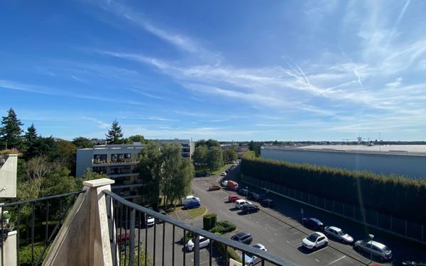 Appartement à louer    3 pièces • 65 m2 Chennevières-sur-Marne