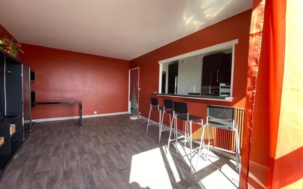 Appartement à louer    3 pièces • 65 m2 Chennevières-sur-Marne