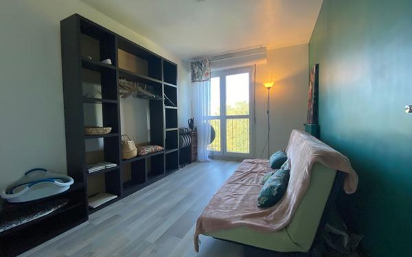 Appartement à louer    3 pièces • 65 m2 Chennevières-sur-Marne