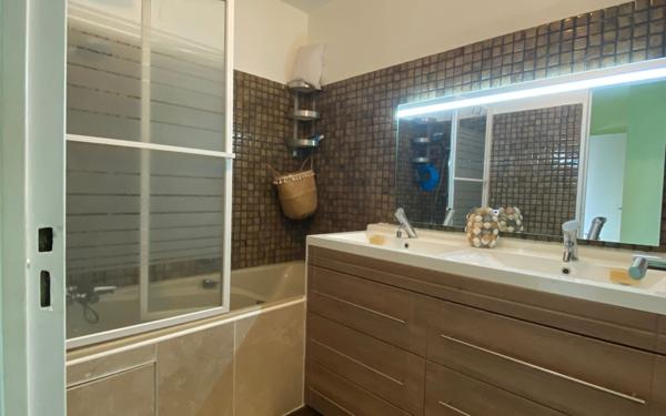 Appartement à louer    3 pièces • 65 m2 Chennevières-sur-Marne