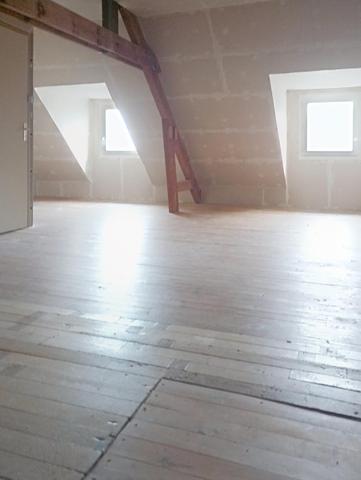 Un bel espace de vie tout proche des chemins de randonnée de la Ria