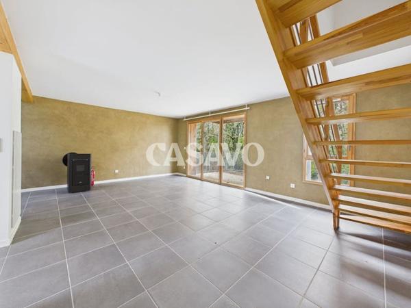 Vente Appartement 4 pièces de 86m² - 33440 Ambarès-et-Lagrave