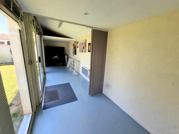 DOLUS D'OLERON (17), Superbe demeure contemporaine 11 pièces 236m² dont 191m² habitable terrain clos murs 677m²