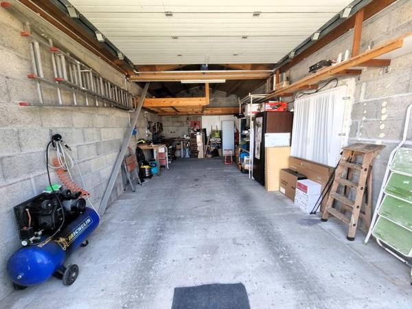 DOLUS D'OLERON (17), Superbe demeure contemporaine 11 pièces 236m² dont 191m² habitable terrain clos murs 677m²