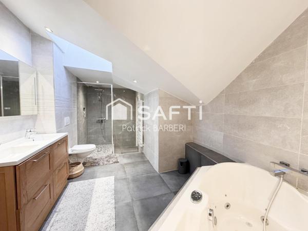 Maison rare, gros volumes!