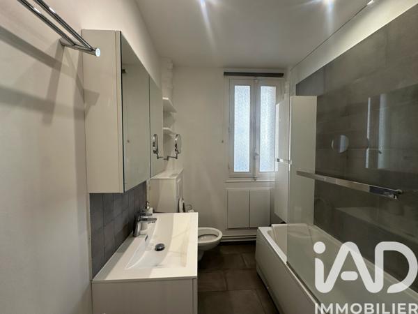 Location appartement 2 pièces 47 m² 