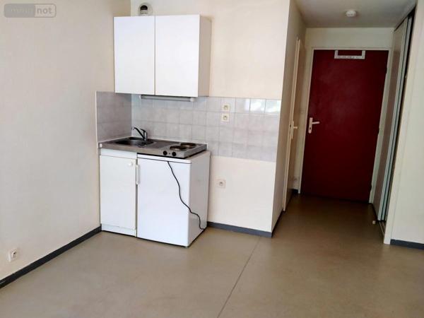 Appartement à louer à Nantes en Loire-Atlantique (44300), ref : 44028-L162