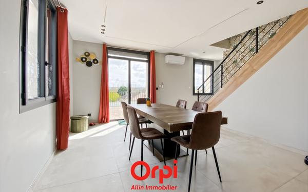 Maison à vendre    6 pièces • 177 m2 Prémilhat