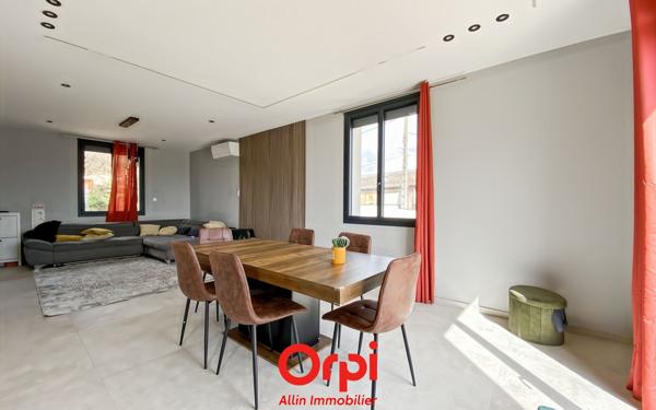 Maison à vendre    6 pièces • 177 m2 Prémilhat