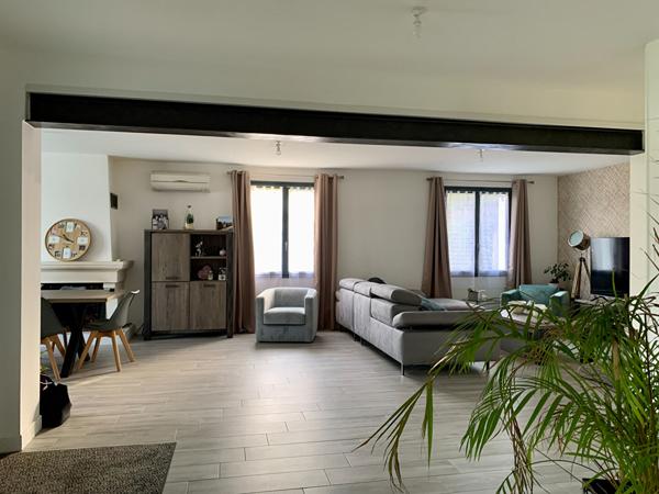 Maison Fressines 6 pièce(s) 128.50 m2, Fressines 79370