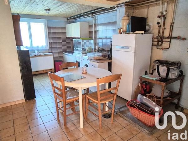 Maison 4 pièces de 111 m² à Aussillon (81200)
