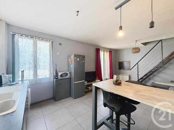 Maison à vendre  4 pièces - 71,96 m2 RIOM - 63