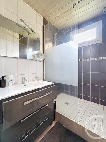 Maison à vendre  4 pièces - 71,96 m2 RIOM - 63