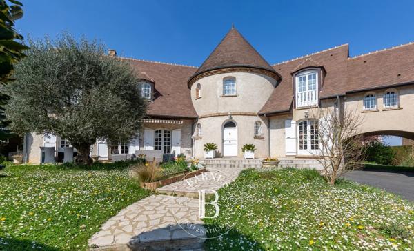 Orgeval, Maison 5 Chambres -  232 m² à vendre