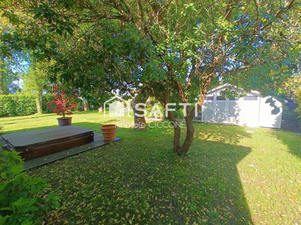 Maison contemporaine sur un jardin paysagé avec vue