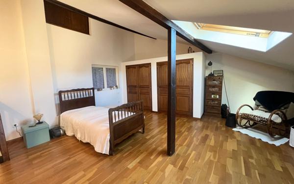 Maison à vendre    5 pièces • 114 m2 Yutz