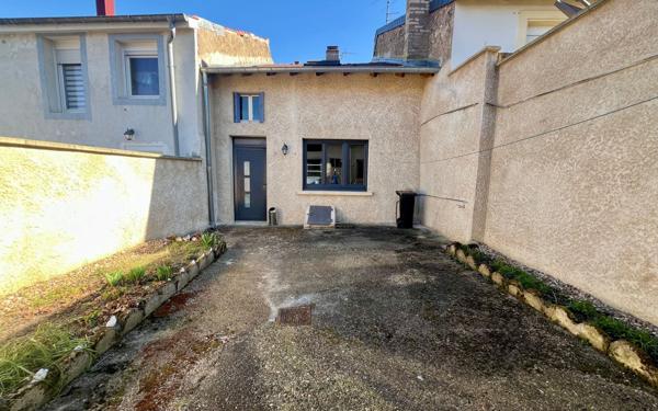 Maison à vendre    5 pièces • 114 m2 Yutz