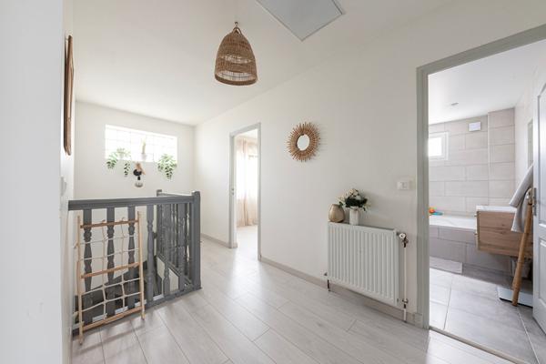 Maison Vaires Sur Marne 5 pièce(s) 147 m2