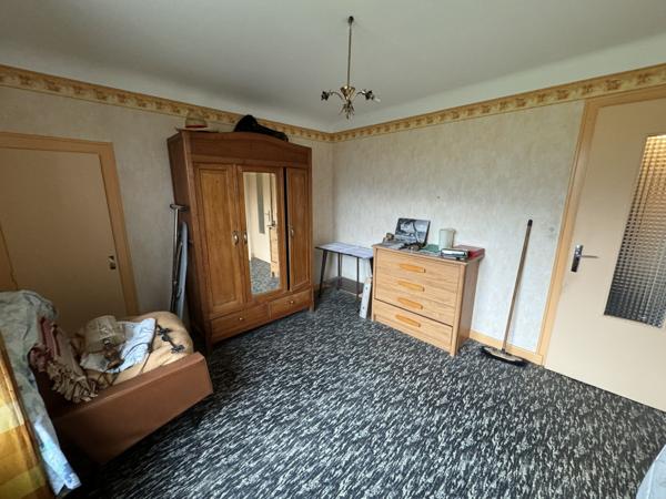 Maison individuelle - 125,47 m2 habitable + 75 m2 de sous-so