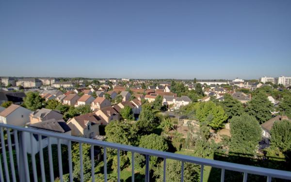 Appartement à vendre    3 pièces • 60,54 m2 Orléans