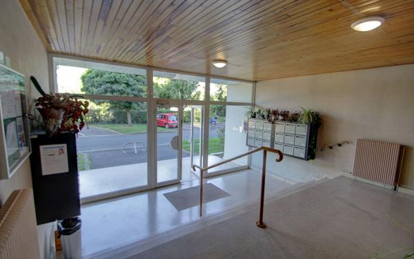 Appartement à vendre    3 pièces • 60,54 m2 Orléans