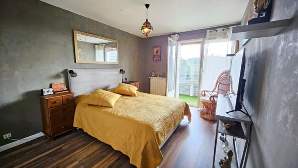 Appartement 7 pièce(s) - 5 chambres , proche commodités