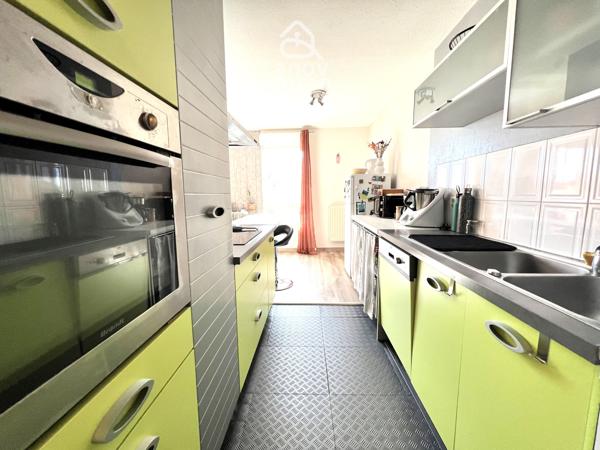 Appartement
                                                                                                                                                                                                                                                                                                                        3 pièce(s)                                                                                                                                                                                                          2 chambre(s)                                                                                                                                                                                                          63.05  m²
