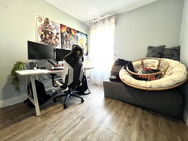 Appartement
                                                                                                                                                                                                                                                                                                                        3 pièce(s)                                                                                                                                                                                                          2 chambre(s)                                                                                                                                                                                                          63.05  m²