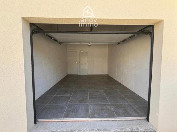 Maison
                                                                                                                                                                                                                                                                                                                        5 pièce(s)                                                                                                                                                                                                          3 chambre(s)                                                                                                                                                                                                          98  m²